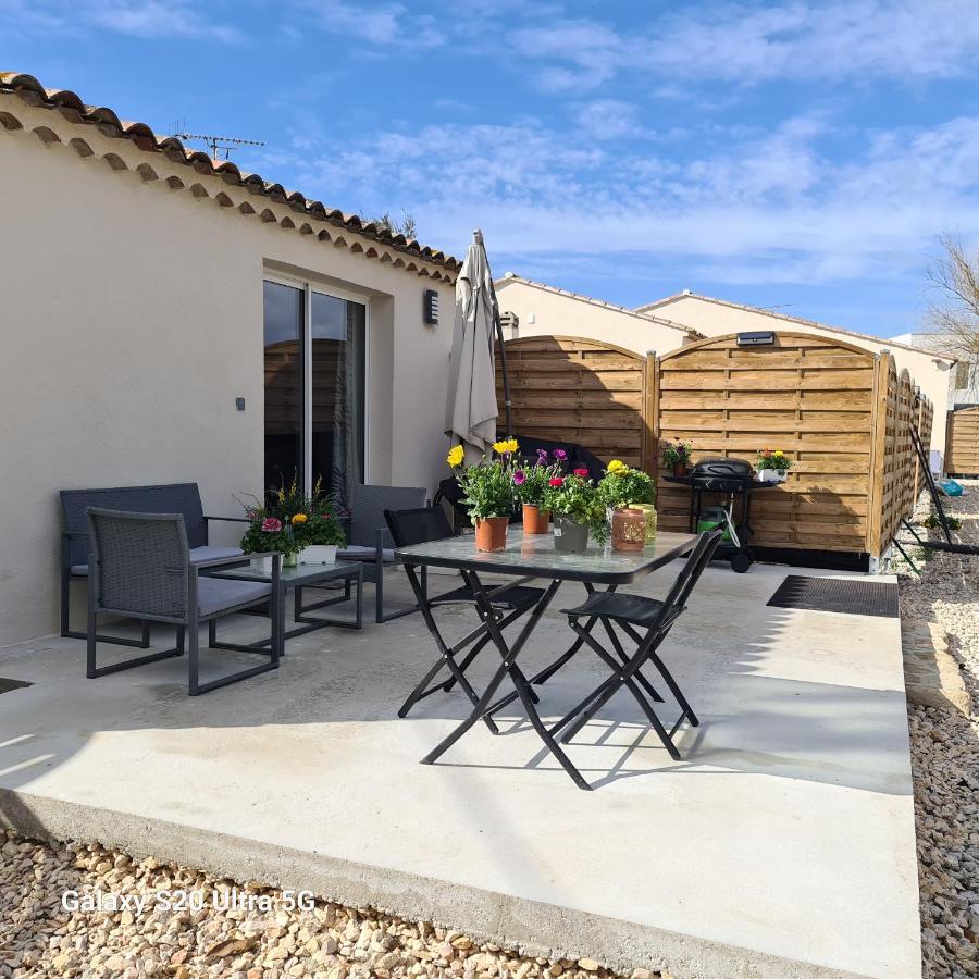 Mas Gabelys Superbe Vue Sainte Victoire Jardin Terrasse Et Piscine Leilighet Trets Eksteriør bilde
