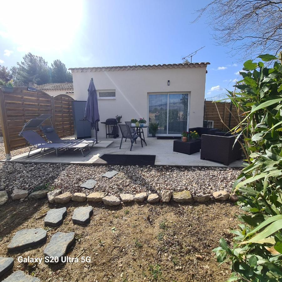 Mas Gabelys Superbe Vue Sainte Victoire Jardin Terrasse Et Piscine Leilighet Trets Eksteriør bilde